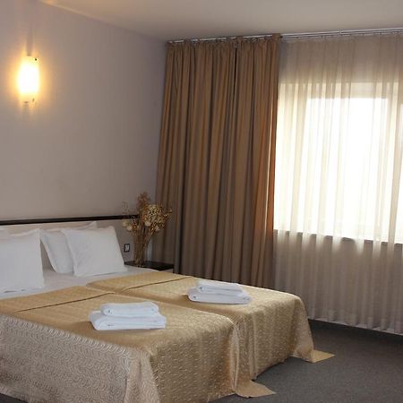 Kendros Hotel Plovdiv Pokoj fotografie